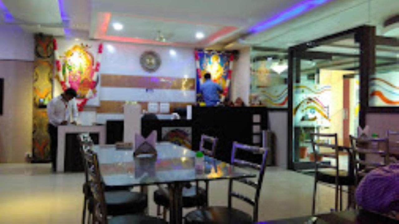 Hotel Shambhavi , Madhya Pradesh Betūl Екстериор снимка
