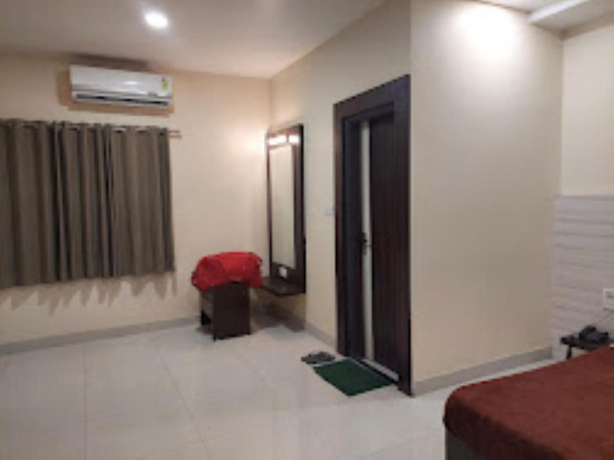 Hotel Shambhavi , Madhya Pradesh Betūl Екстериор снимка