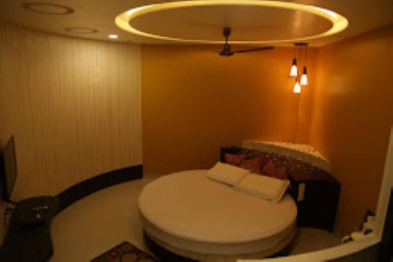 Hotel Shambhavi , Madhya Pradesh Betūl Екстериор снимка