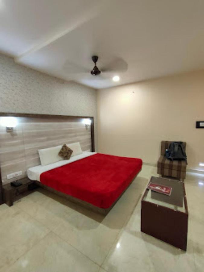 Hotel Shambhavi , Madhya Pradesh Betūl Екстериор снимка