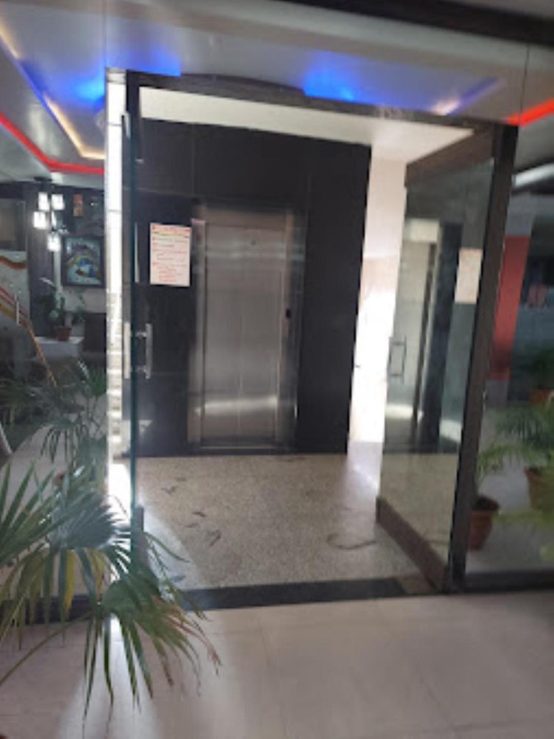 Hotel Shambhavi , Madhya Pradesh Betūl Екстериор снимка
